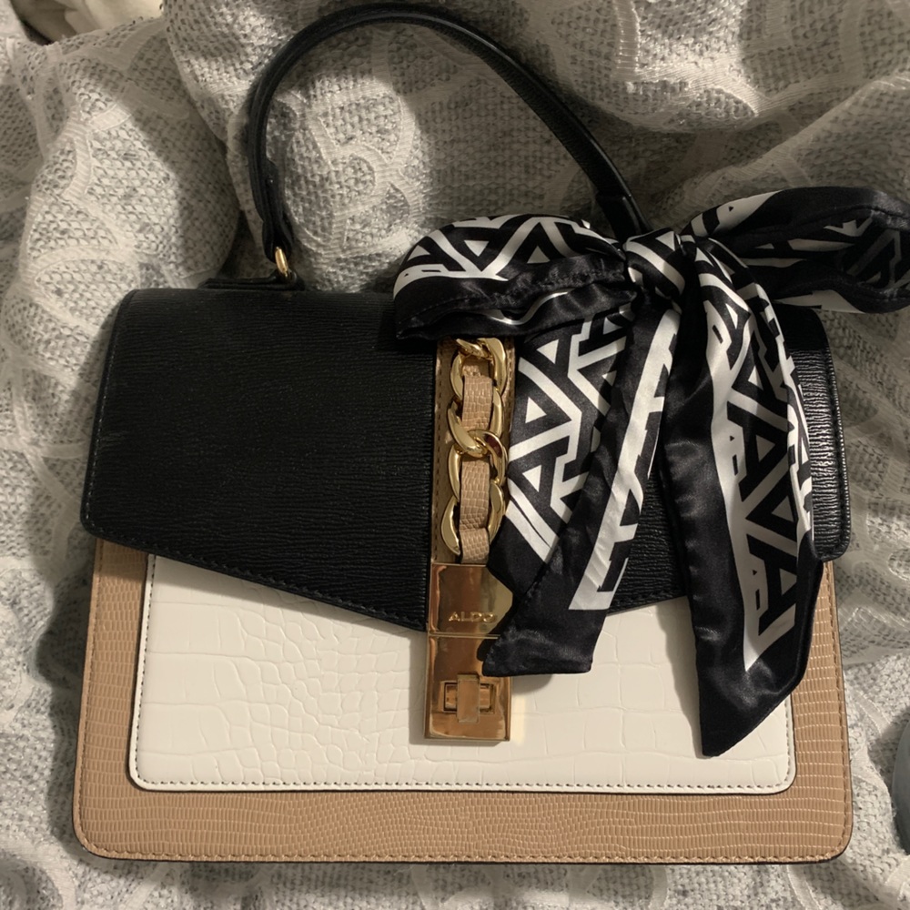 I am selling this beautiful Aldo bag.  Brand new.